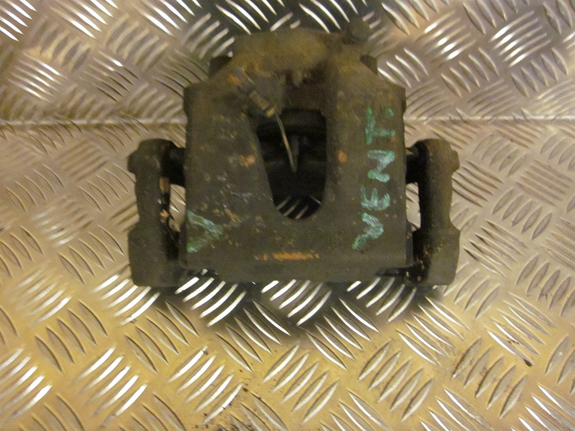 Mercedes C 180-280 W202 Bremsekaliber VF Med OEM Nr. Ophugger Fra Mercedes Ophugger