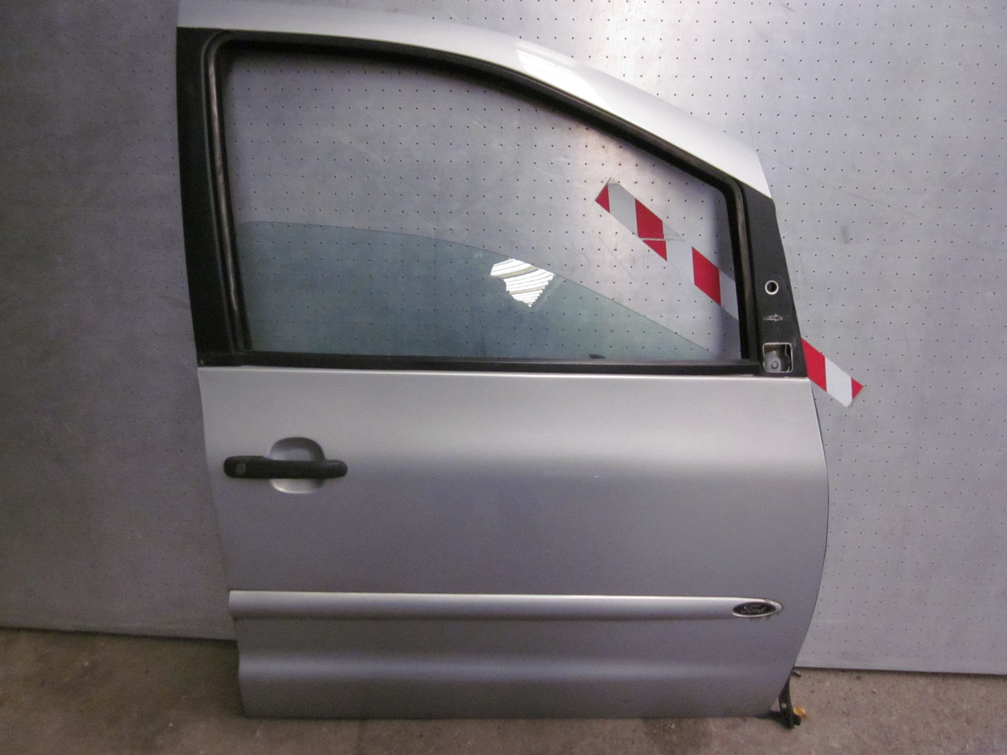 Ford Galaxy Fordør H Med OEM Nr. Ophugger Fra Ford Ophugger