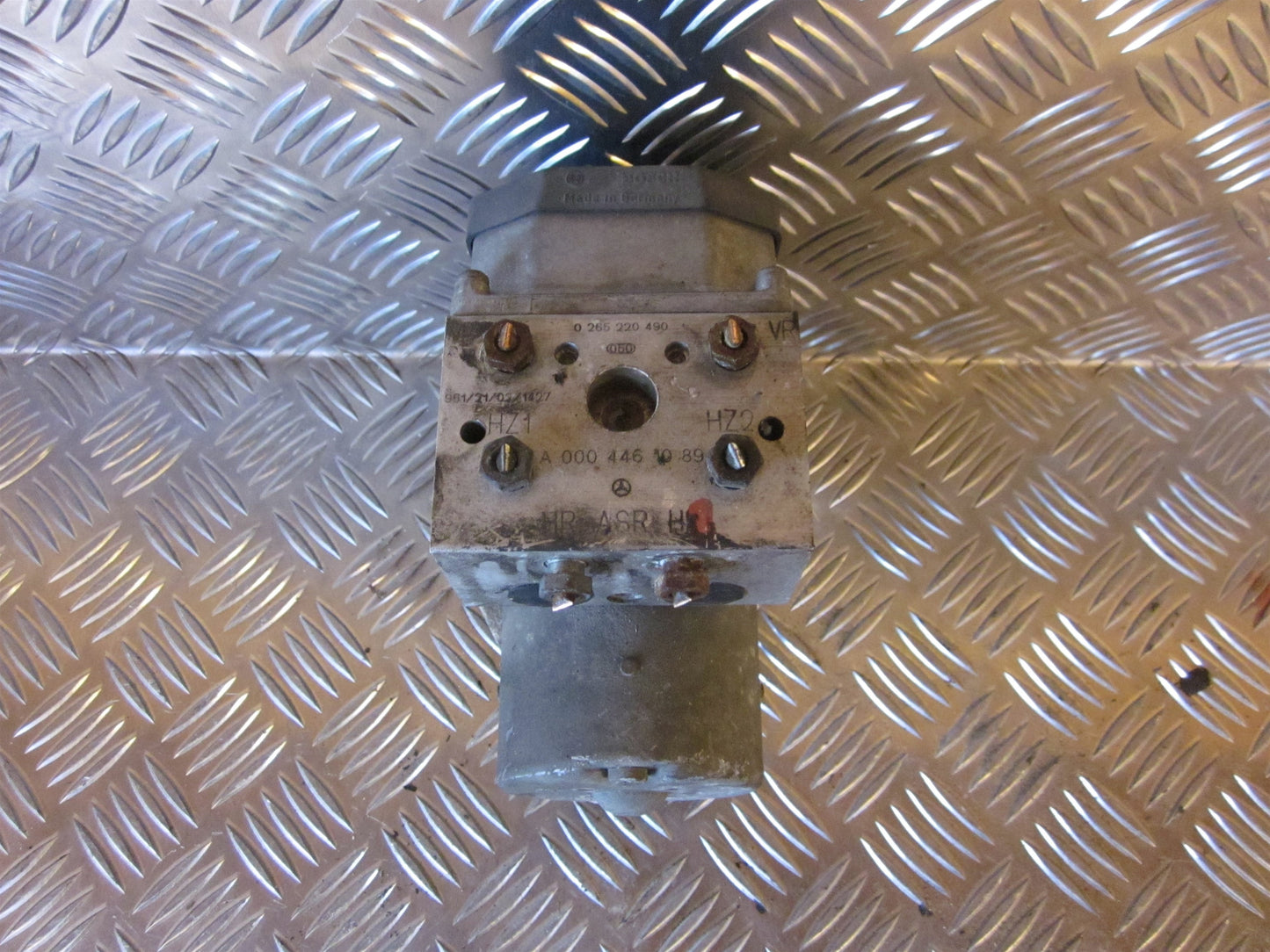 Mercedes VITO W638 Abs Pumpe Med OEM Nr. 0273004310 Fra Mercedes Ophugger