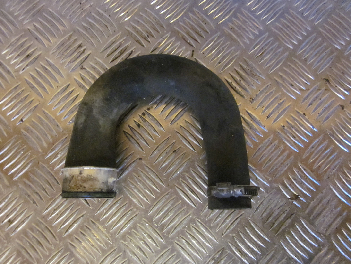 Opel Corsa C Turbo/Intercool. Slanger Med OEM Nr. Ophugger Fra Opel Ophugger