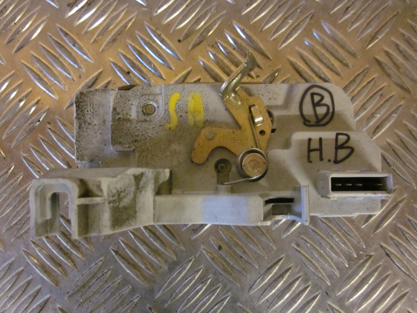 Peugeot 307 Dørlås Med OEM Nr. Ophugger Fra Peugeot Ophugger