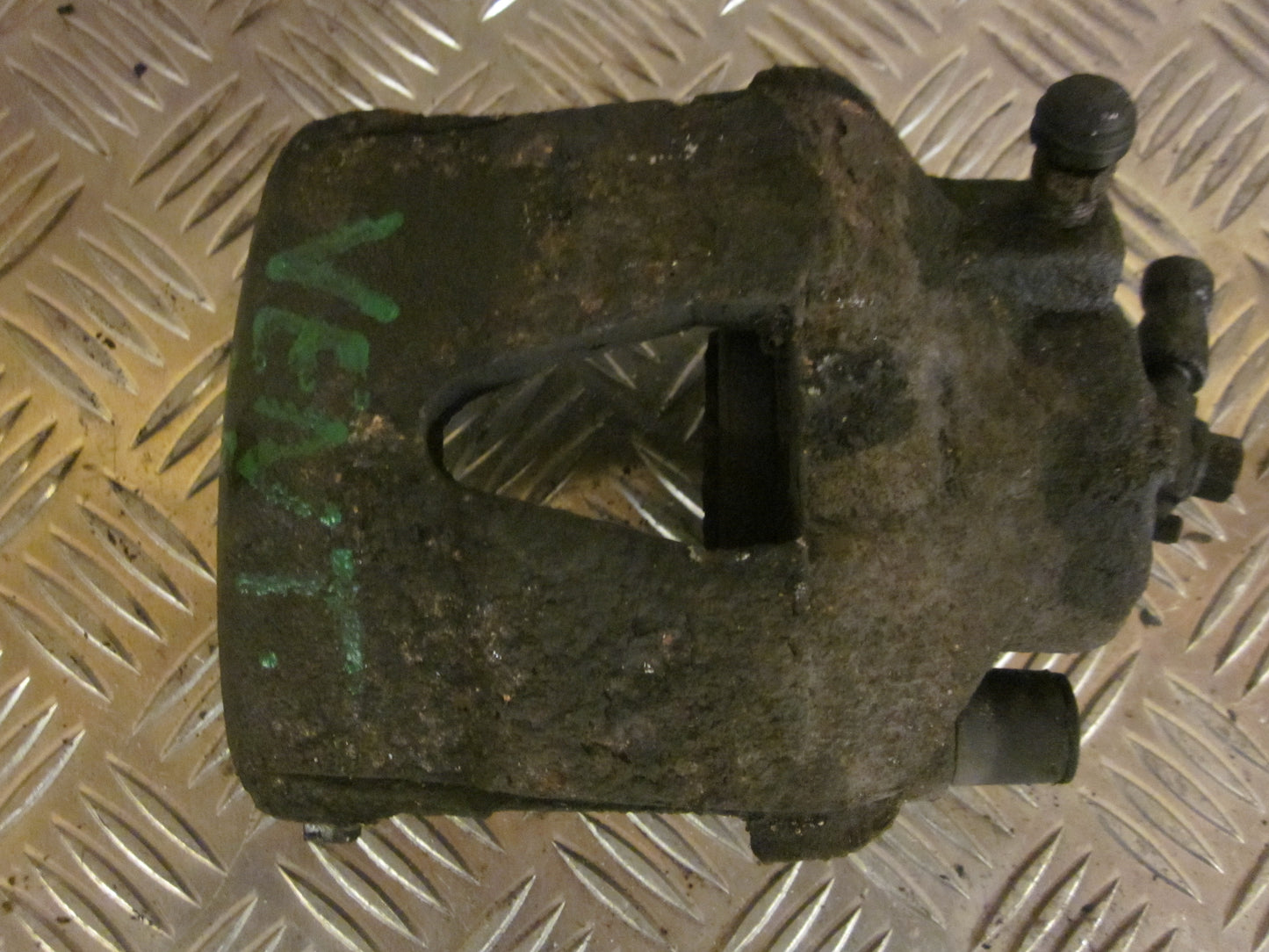 Skoda Fabia Bremsekaliber VF Med OEM Nr. 1K0615123D Fra Skoda Ophugger