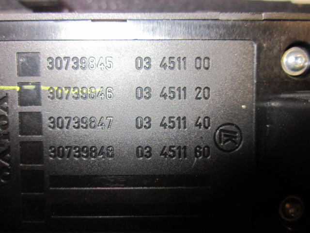 Volvo S40/V50 Kontakt Rudehejs Med OEM Nr. Ophugger Fra Volvo Ophugger