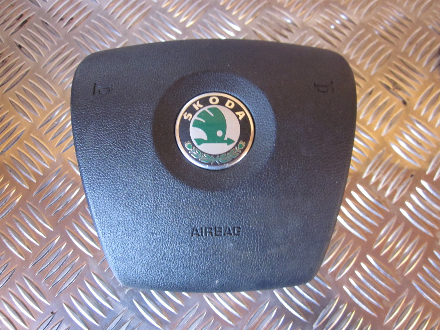 Skoda Fabia Airbag Med OEM Nr. 6Y0880201F Fra Skoda Ophugger