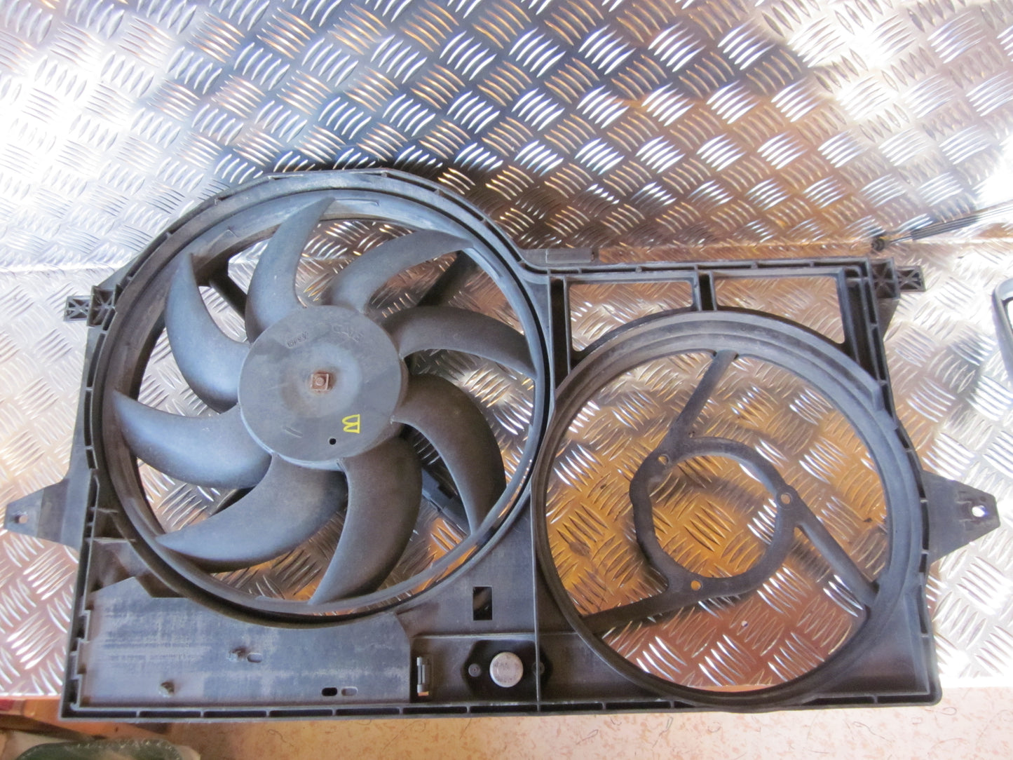 Peugeot Expert Kølerblæser El Med OEM Nr. Ophugger Fra Peugeot Ophugger