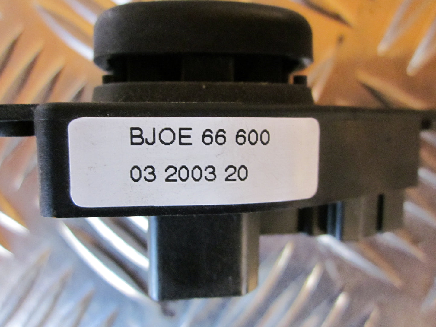 Mazda 3 BK Kontakt Sidespejl Med OEM Nr. Ophugger Fra Mazda Ophugger