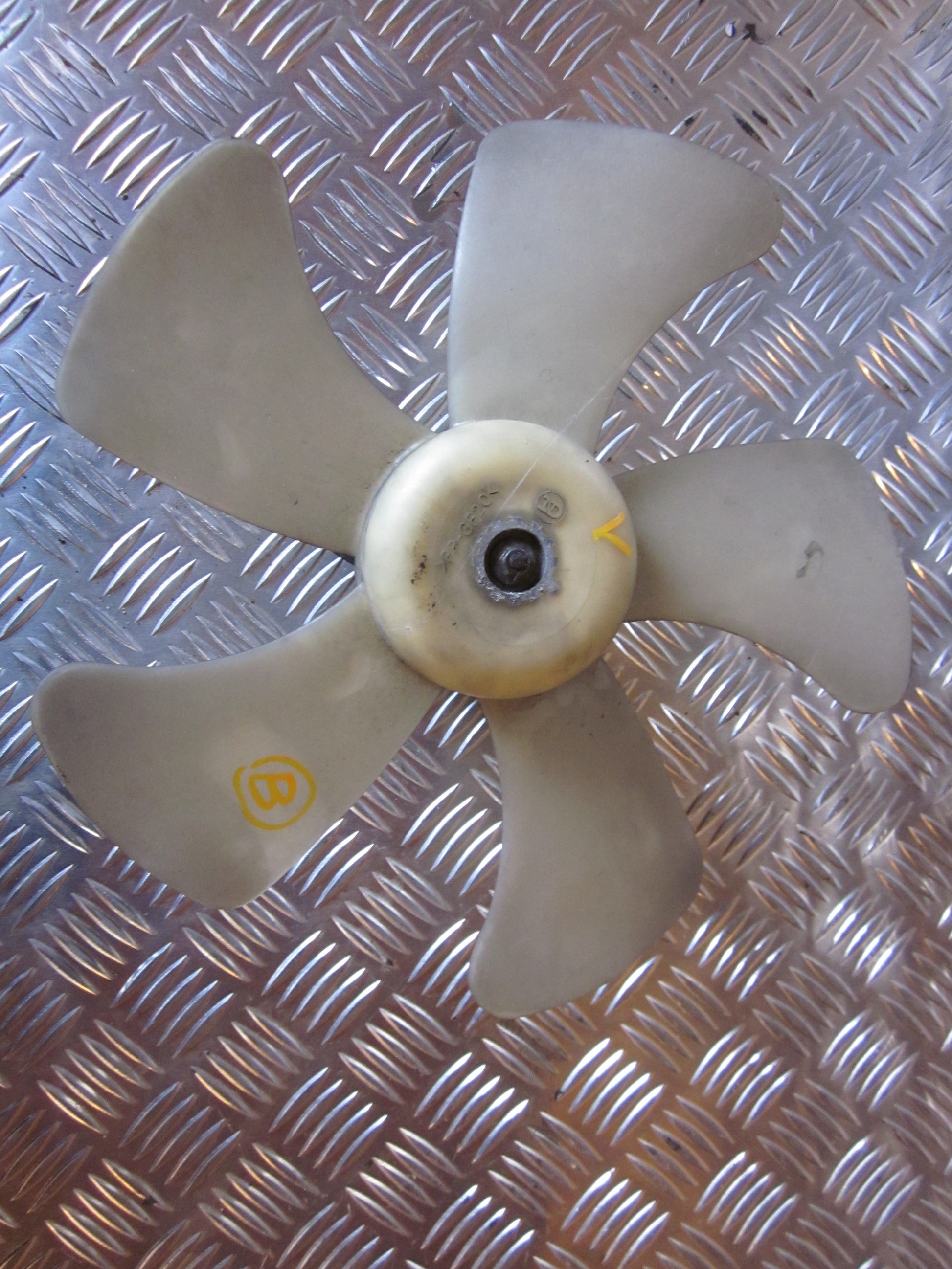 Mazda 6 GG/GY Kølerblæser El Med OEM Nr. Ophugger Fra Mazda Ophugger