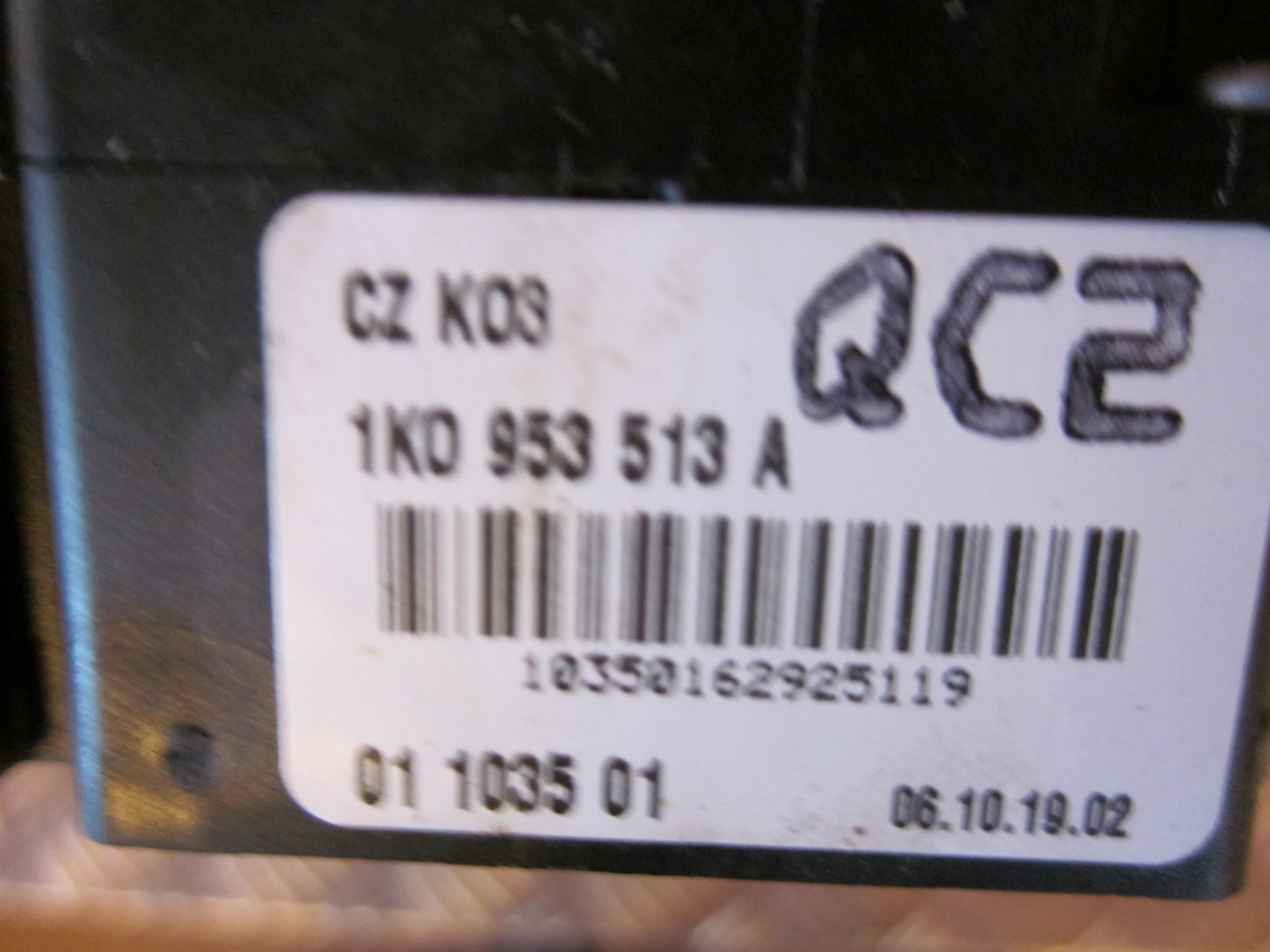 VW Touran 1T GP Kontakt Blink Med OEM Nr. Ophugger Fra VW Ophugger