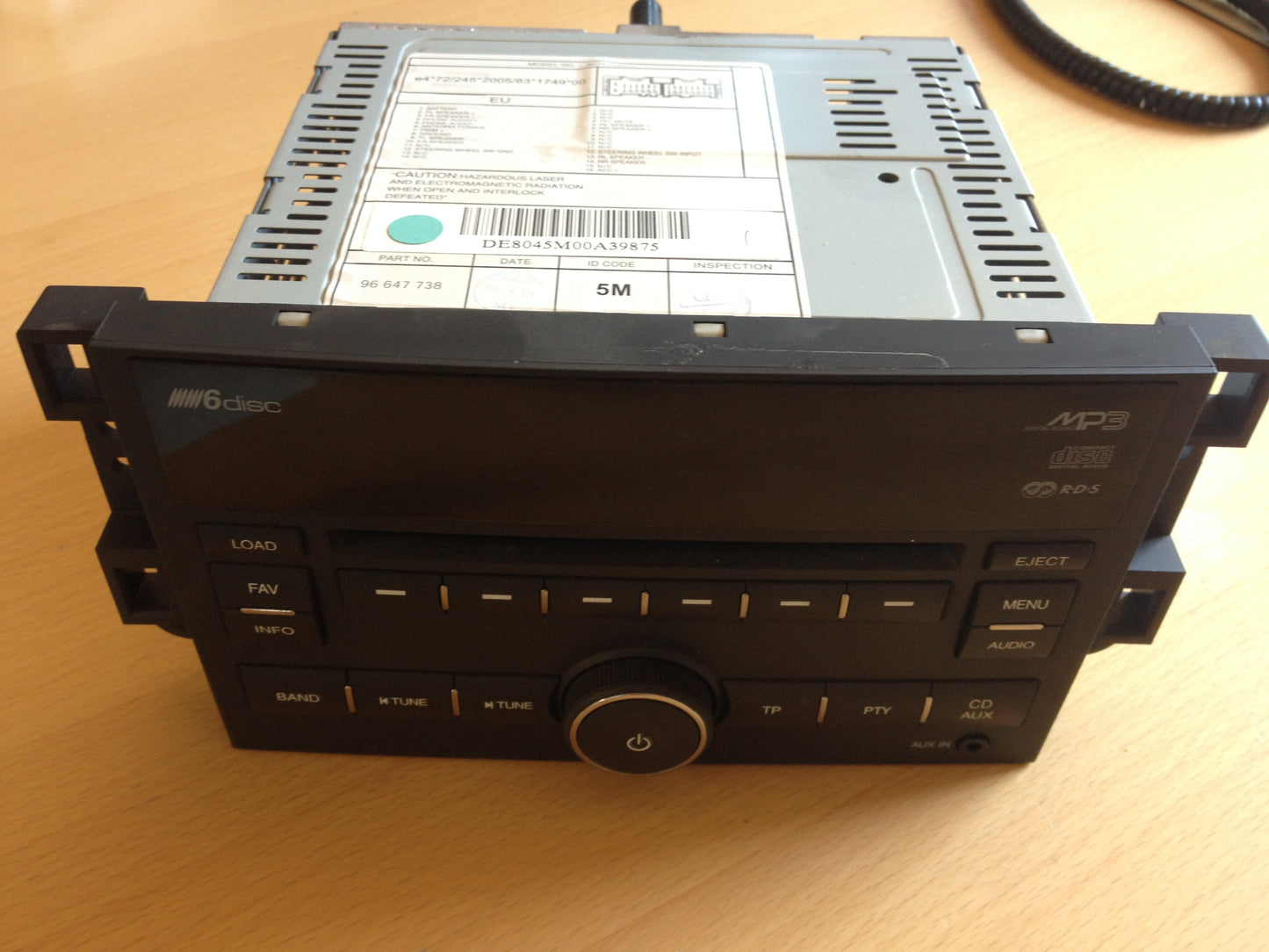 Chevrolet Aveo Radio M/Cd Med OEM Nr. Ophugger Fra Chevrolet Ophugger