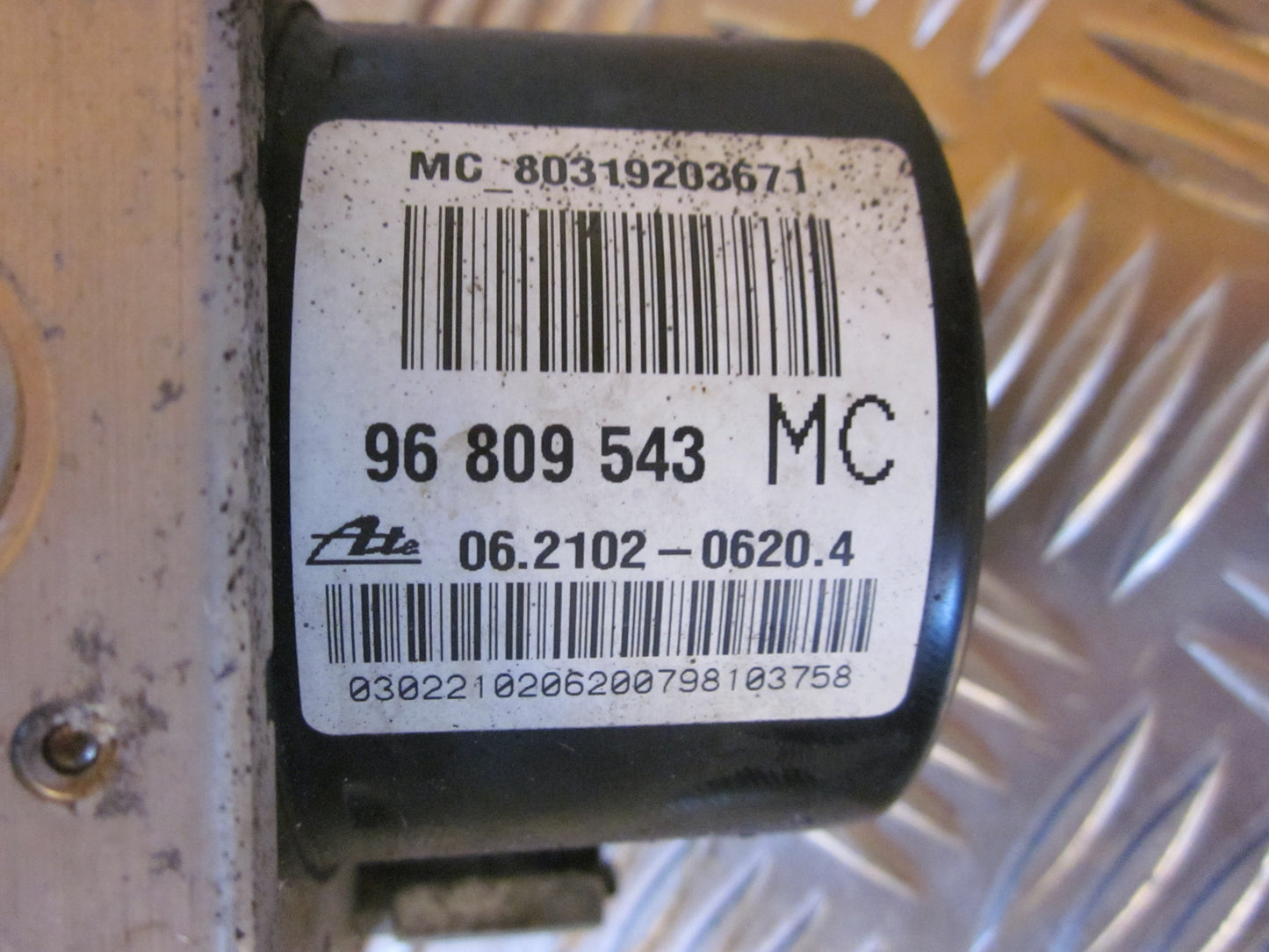 Chevrolet Aveo Abs Pumpe Med OEM Nr. 96809543MC Fra Chevrolet Ophugger