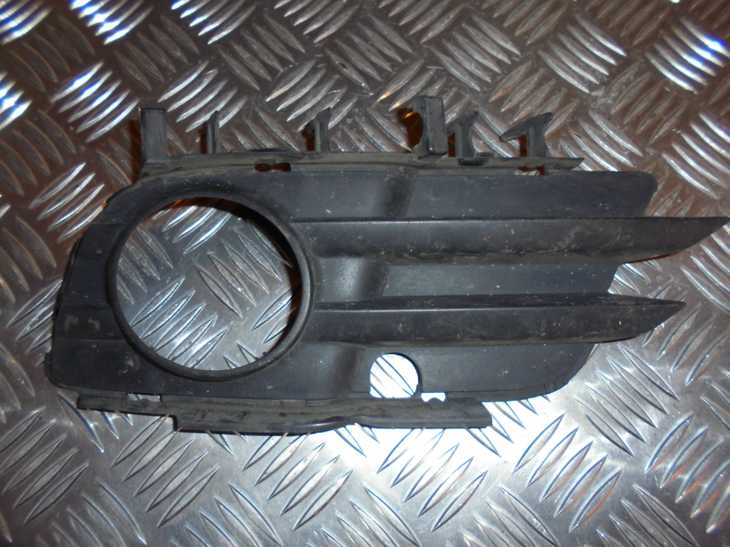 Opel Vectra C Frontgitter Med OEM Nr. Ophugger Fra Opel Ophugger