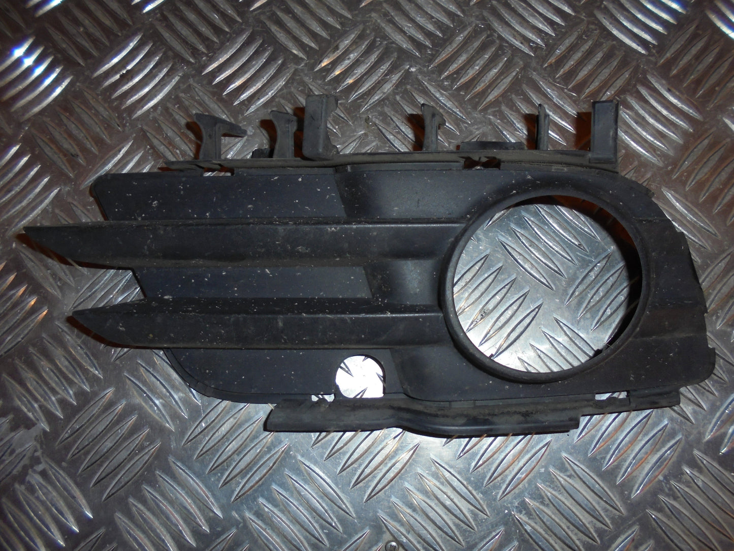Opel Vectra C Frontgitter Med OEM Nr. Ophugger Fra Opel Ophugger