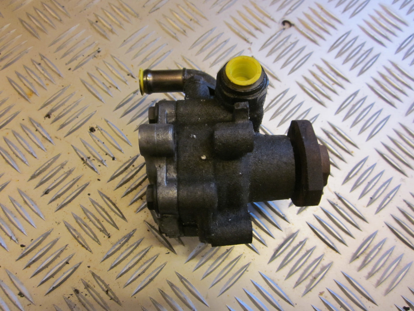 Seat Toledo Servopumpe Med OEM Nr. Ophugger Fra Seat Ophugger