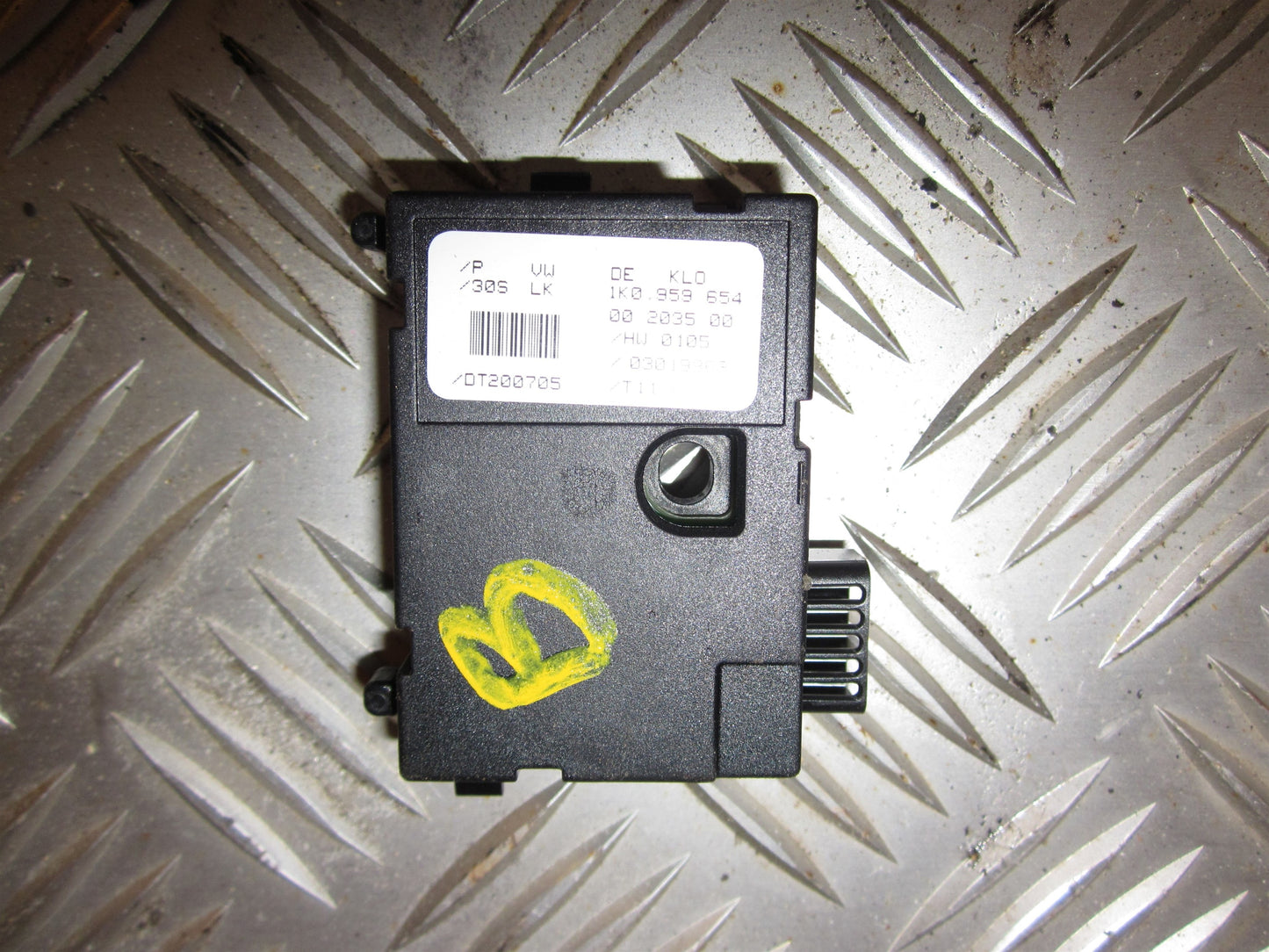 VW Touran 1T GP Ratvinkelsensor Med OEM Nr. 1K0959654 Fra VW Ophugger
