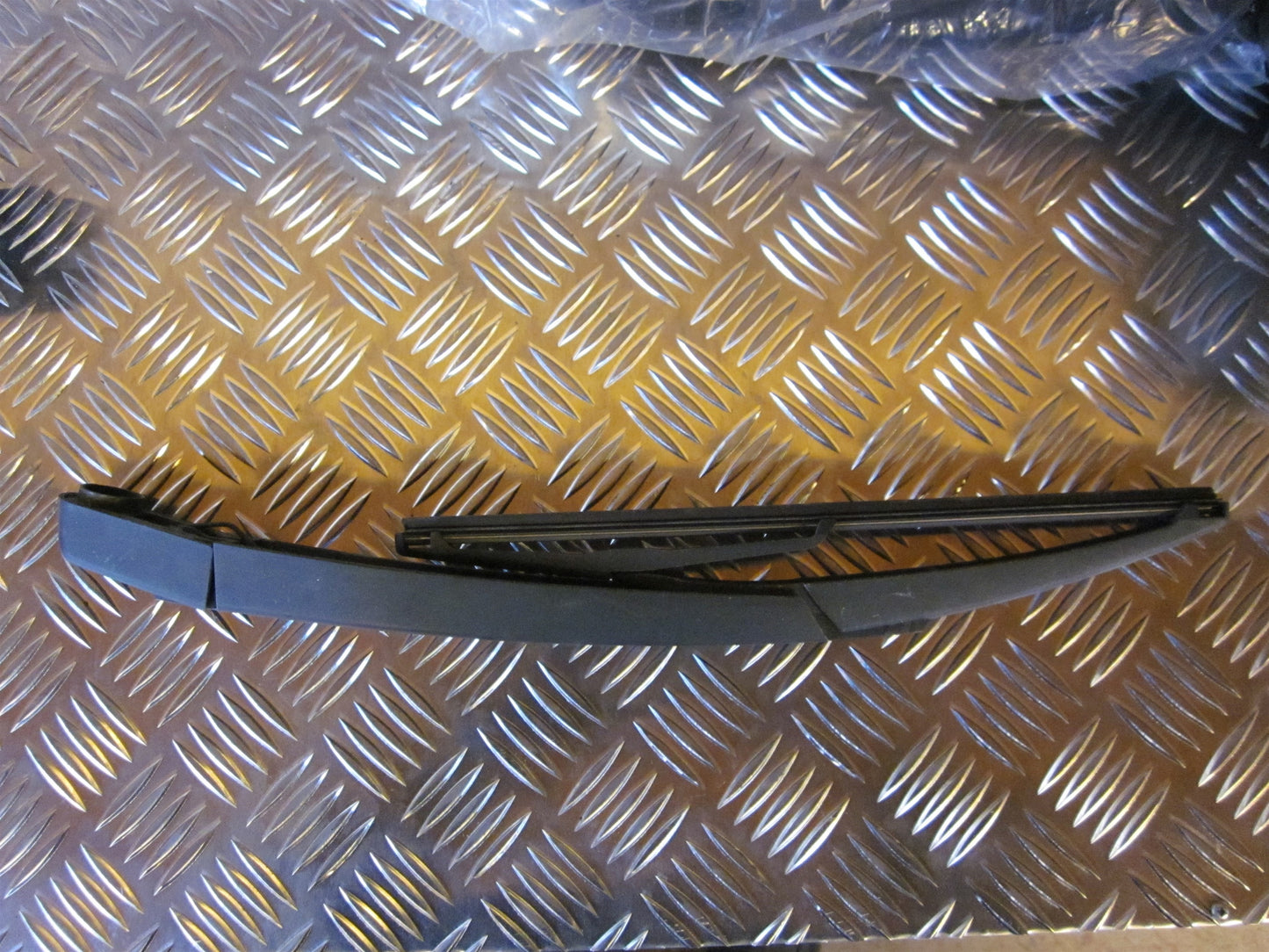 Fiat Grande Punto Viskerarm Med OEM Nr. Ophugger Fra Fiat Ophugger