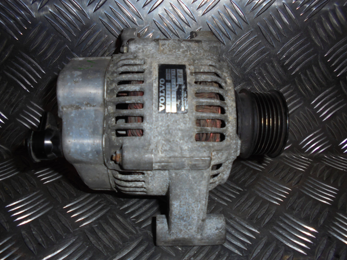 Volvo S40/V40 Generator Med OEM Nr. 9130217 Fra Volvo Ophugger
