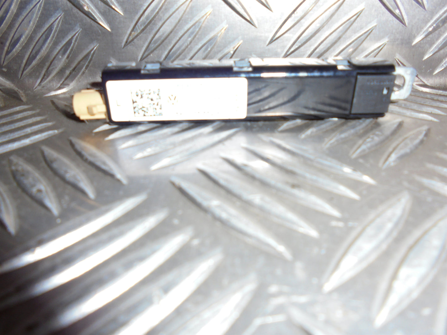 VW Polo 6R Antenne Med OEM Nr. 5K0035552A Fra VW Ophugger