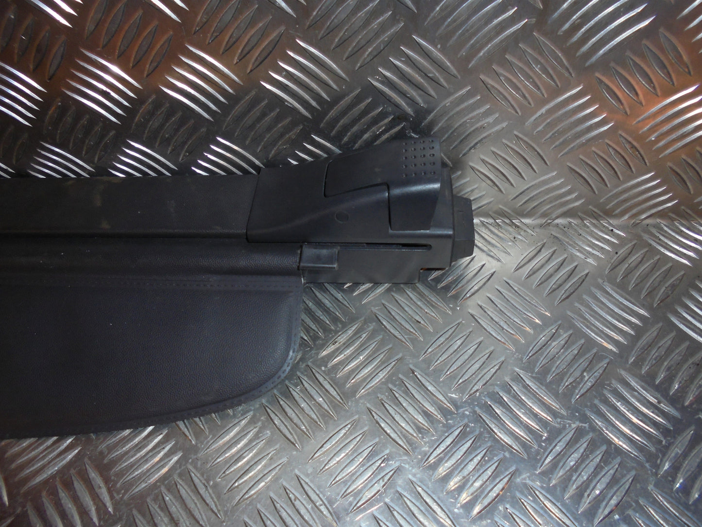 Opel Vectra C Baghylde/Hattehylde Med OEM Nr. Ophugger Fra Opel Ophugger