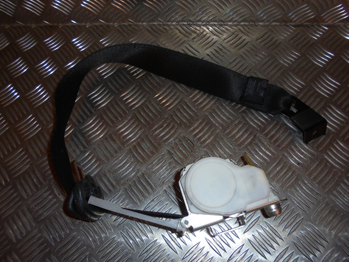 Opel Vectra C Sikkerhedsseler For Med OEM Nr. 13128272 Fra Opel Ophugger