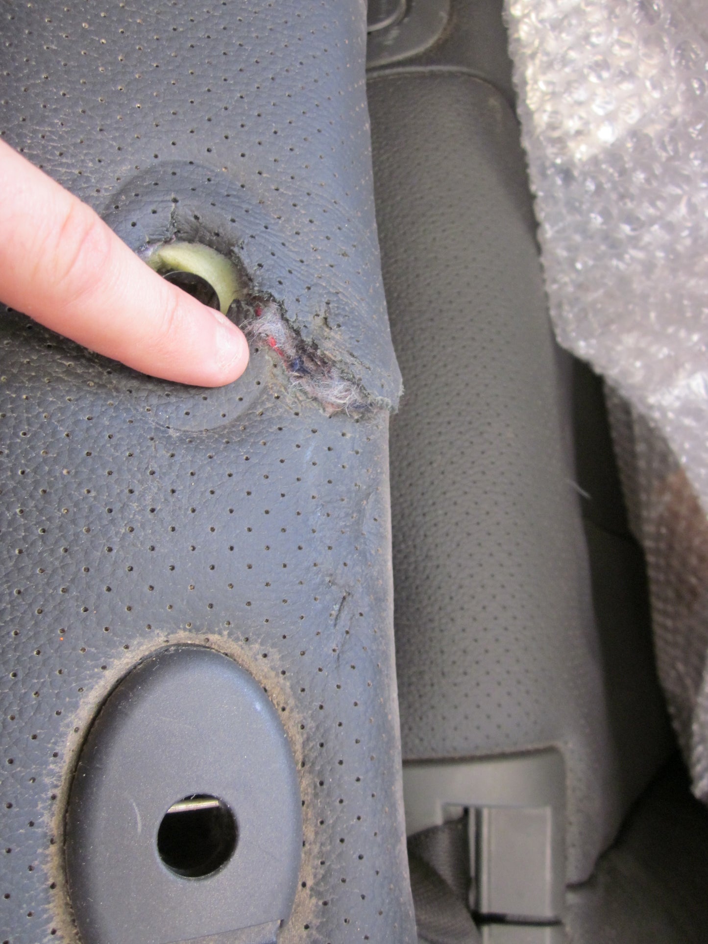 Mercedes E W211 Combisæder 4 Dørs Med OEM Nr. Ophugger Fra Mercedes Ophugger