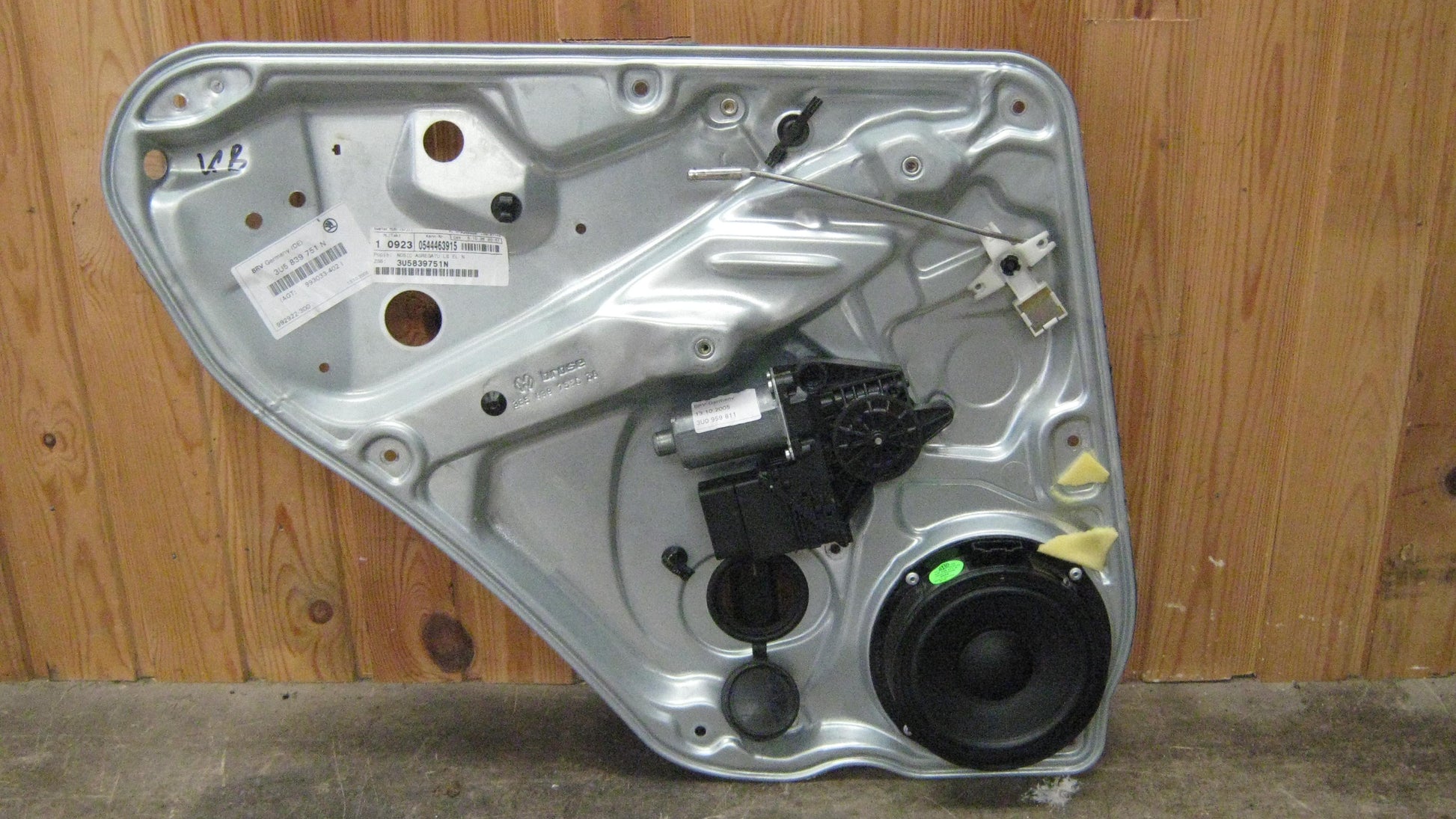 Skoda Superb Rudemotor - Rudehejs Med OEM Nr. 3U0959811 Fra Skoda Ophugger