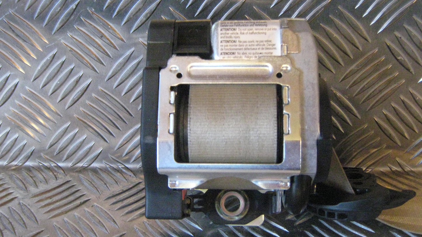 Skoda Superb Sikkerhedsseler For Med OEM Nr. 3151CJ51508 Fra Skoda Ophugger