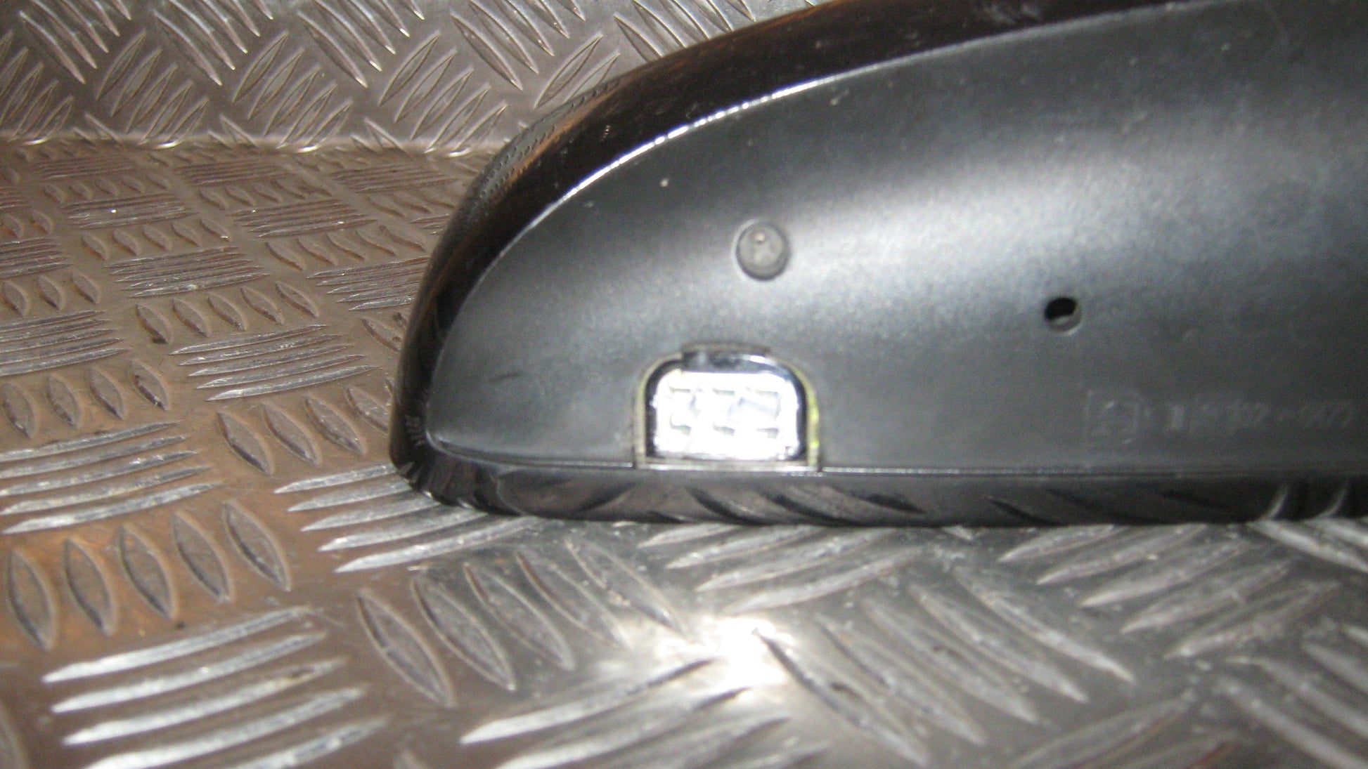 Skoda Superb Sidespejl Med OEM Nr. 3B0857934 Fra Skoda Ophugger