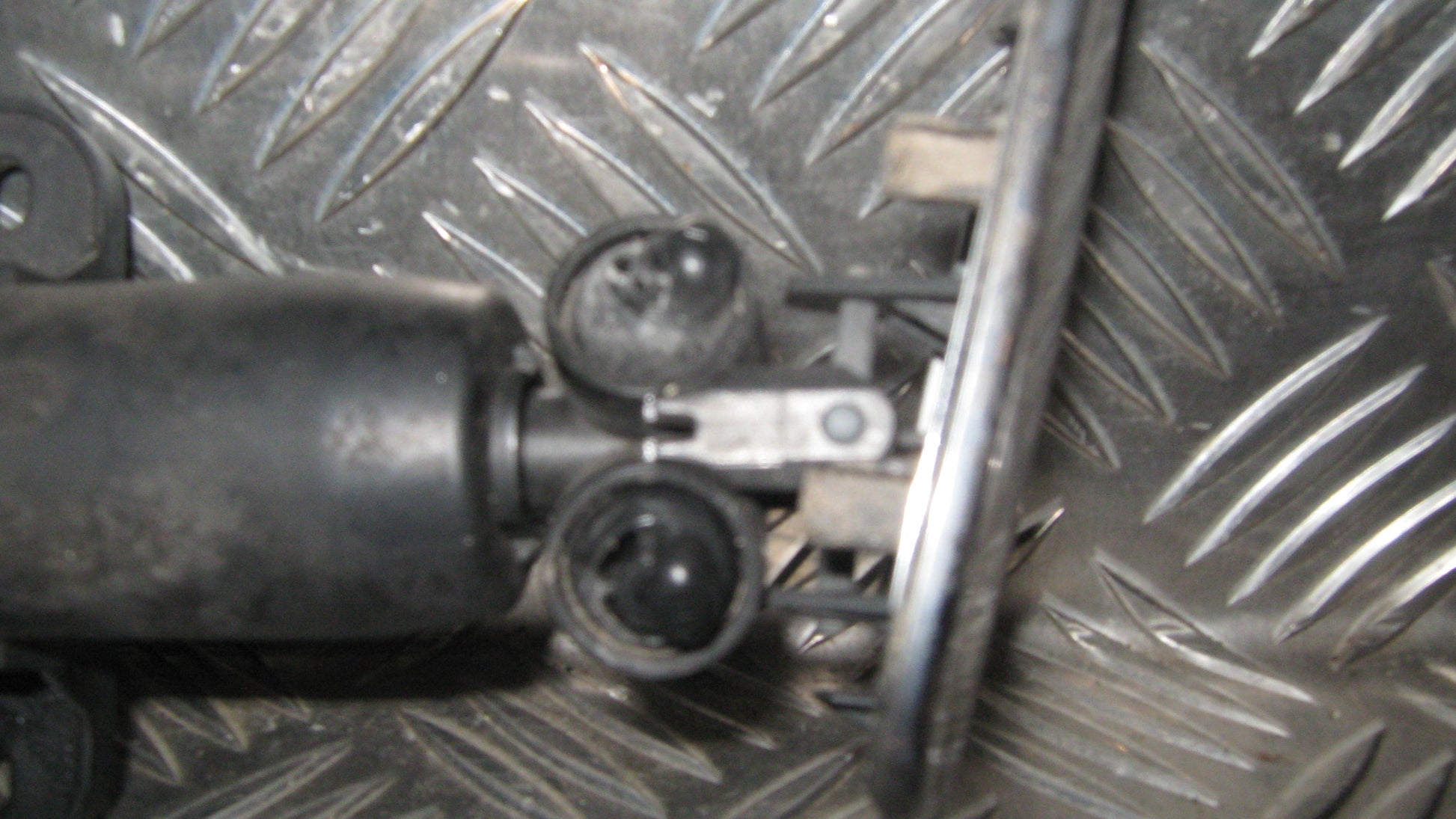 Skoda Superb Sprinklerdyse Med OEM Nr. 3U0955979 Fra Skoda Ophugger