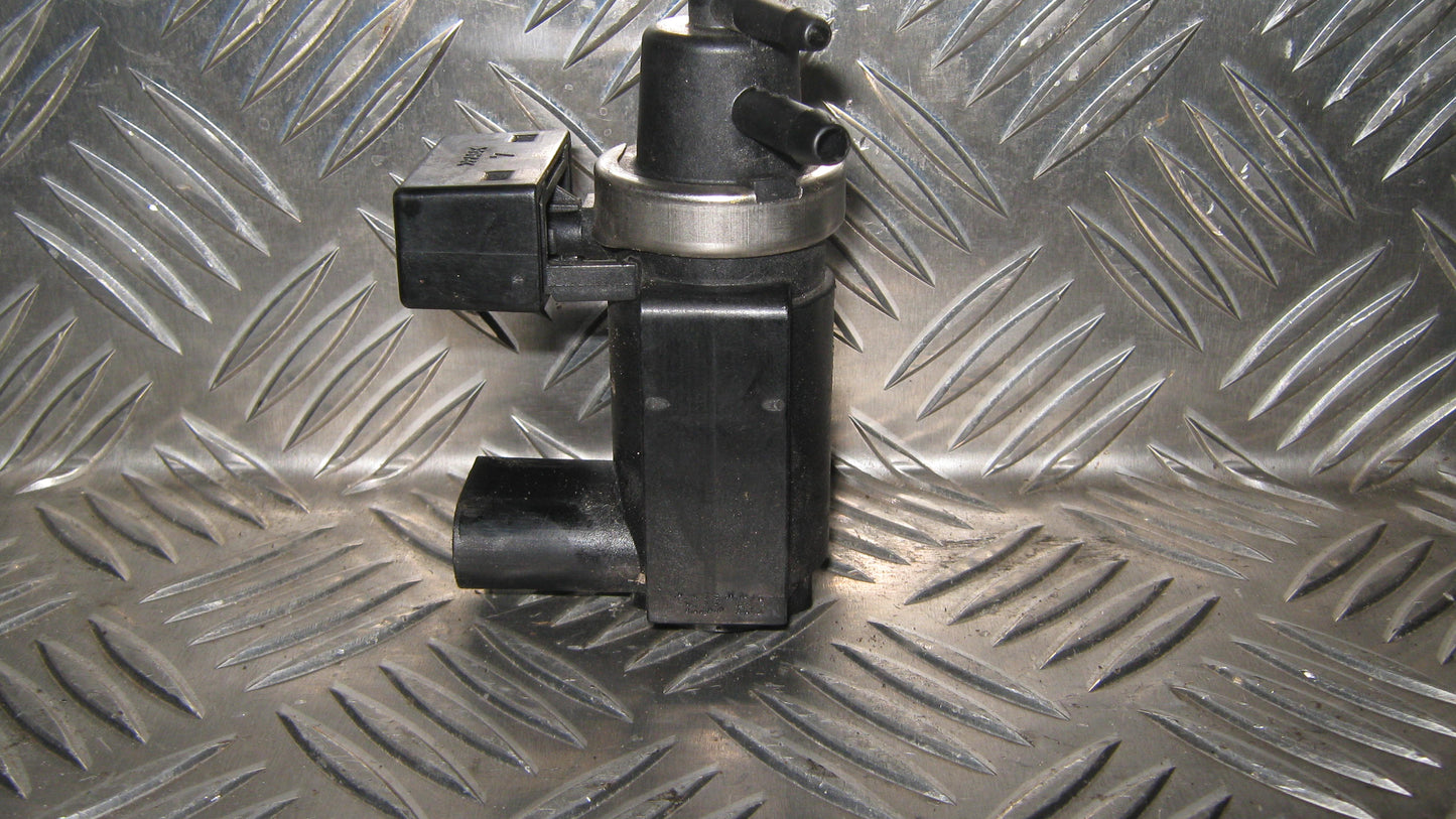 Skoda Superb Turbo Ladetrykreg Med OEM Nr. 8E0906628 Fra Skoda Ophugger