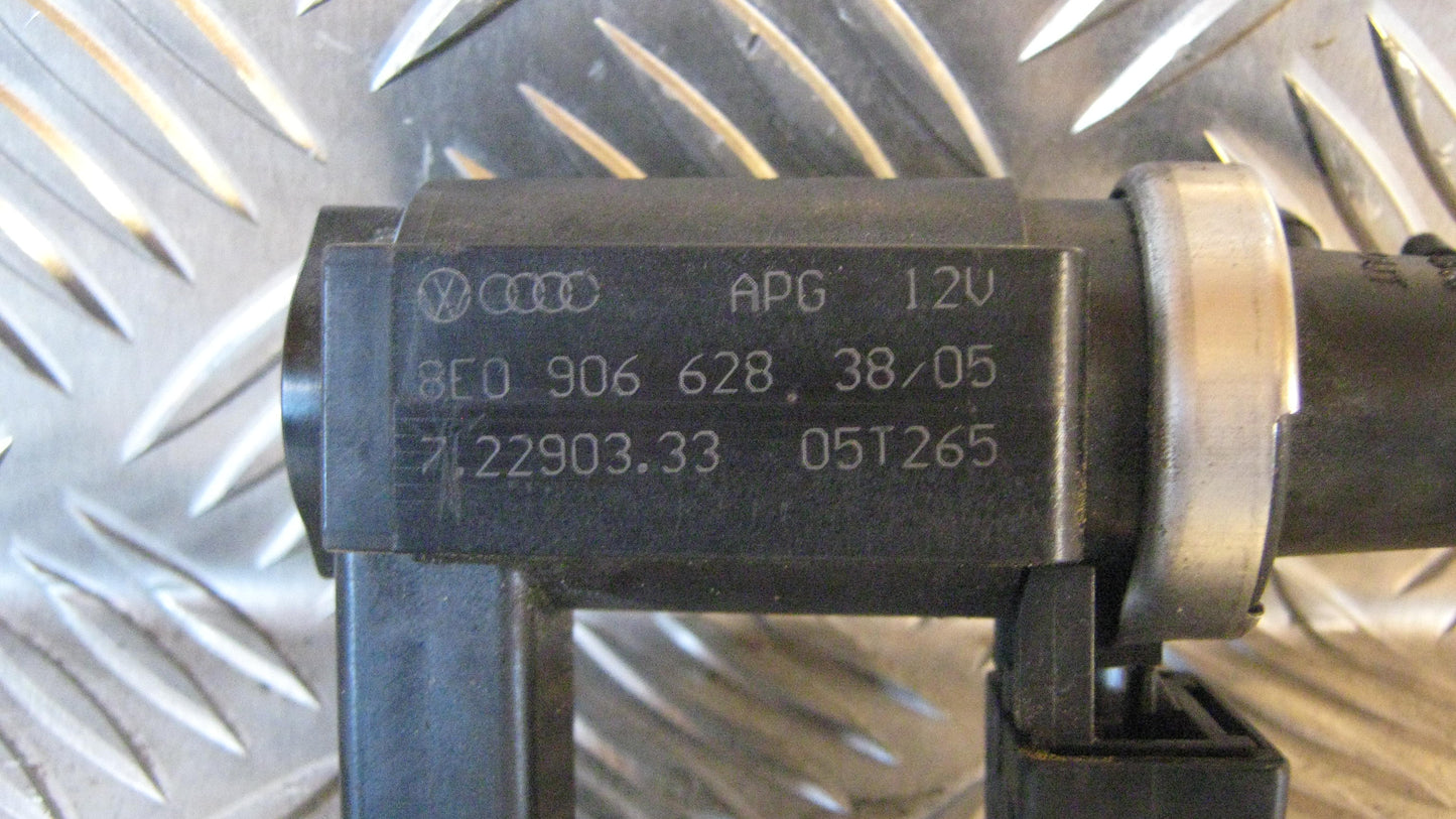 Skoda Superb Turbo Ladetrykreg Med OEM Nr. 8E0906628 Fra Skoda Ophugger