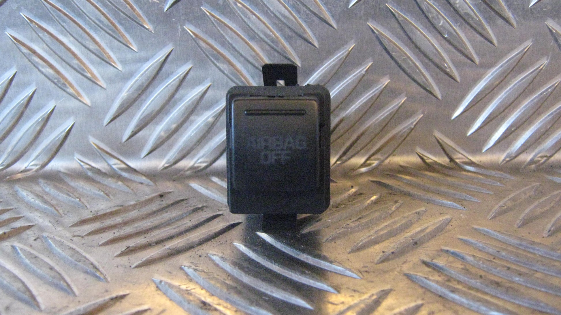 Skoda Superb Kontakt Diverse Med OEM Nr. 3U0919235A Fra Skoda Ophugger