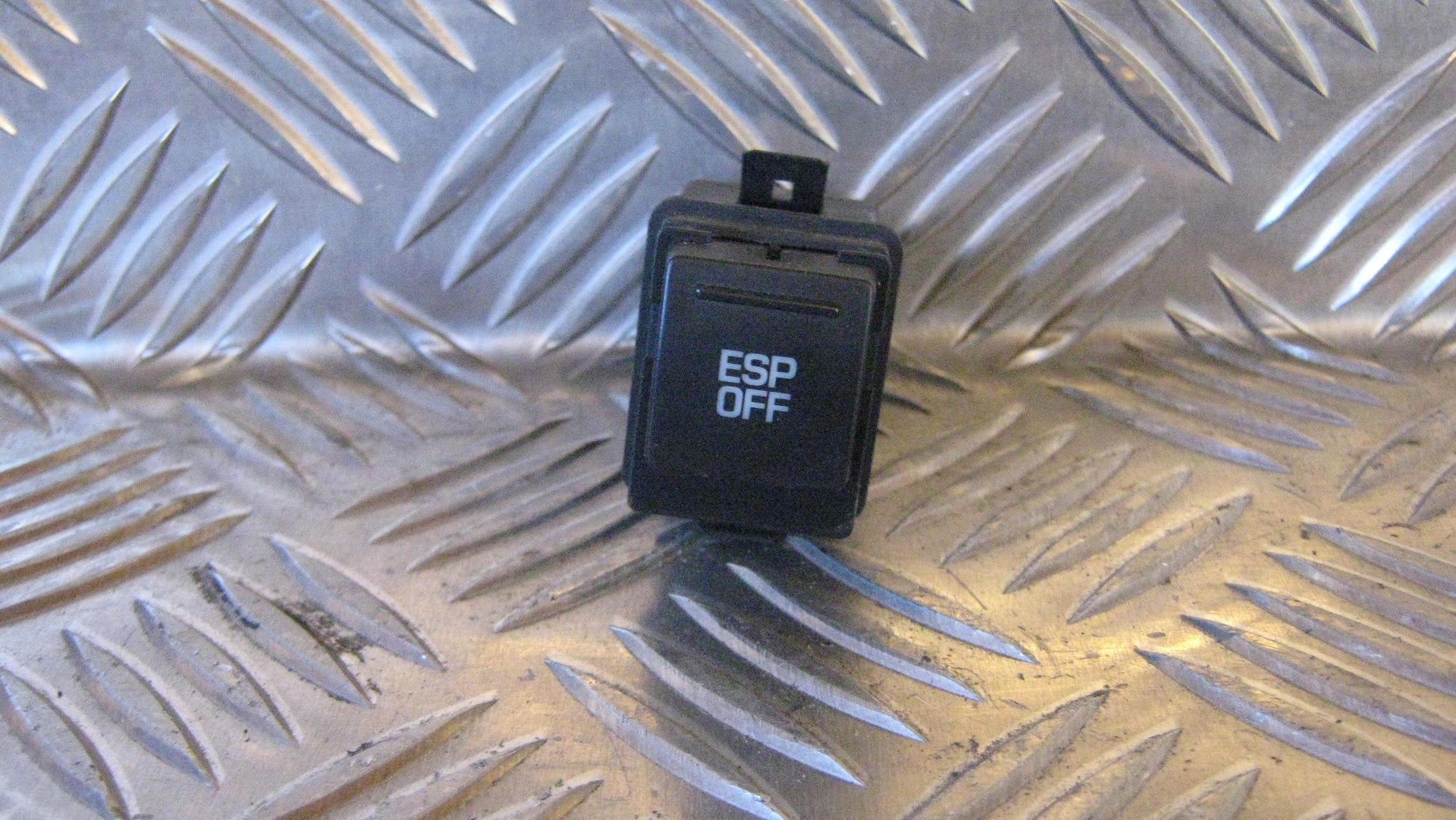 Skoda Superb Kontakt Diverse Med OEM Nr. 3U0927134A Fra Skoda Ophugger