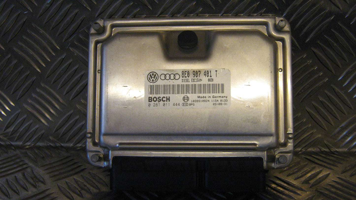 Skoda Superb Motorstyring - Motorstyreboks - Injection Elboks Med OEM Nr. 8E0907401T Fra Skoda Ophugger