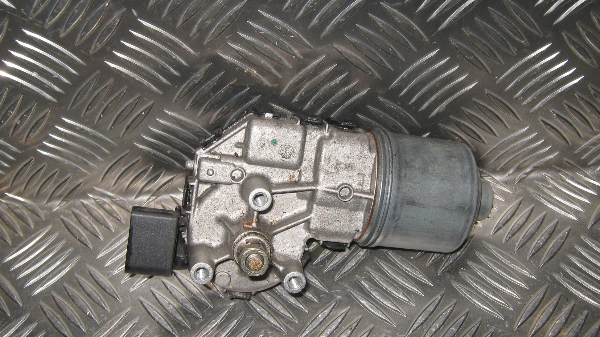 Skoda Superb Viskermotor Med OEM Nr. 3B1955113D Fra Skoda Ophugger