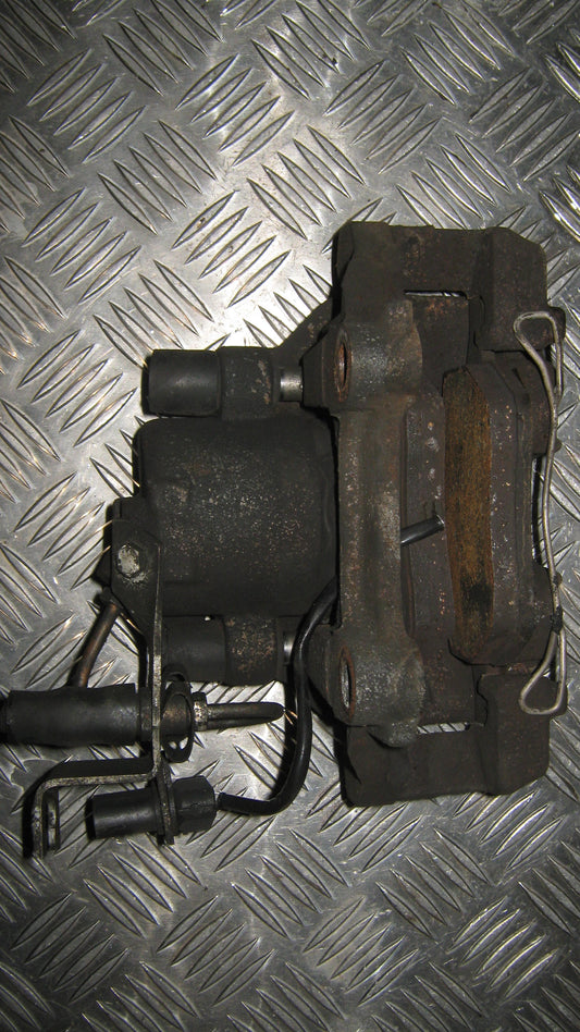 Skoda Superb Bremsekaliber HF Med OEM Nr. 4B0615124 Fra Skoda Ophugger