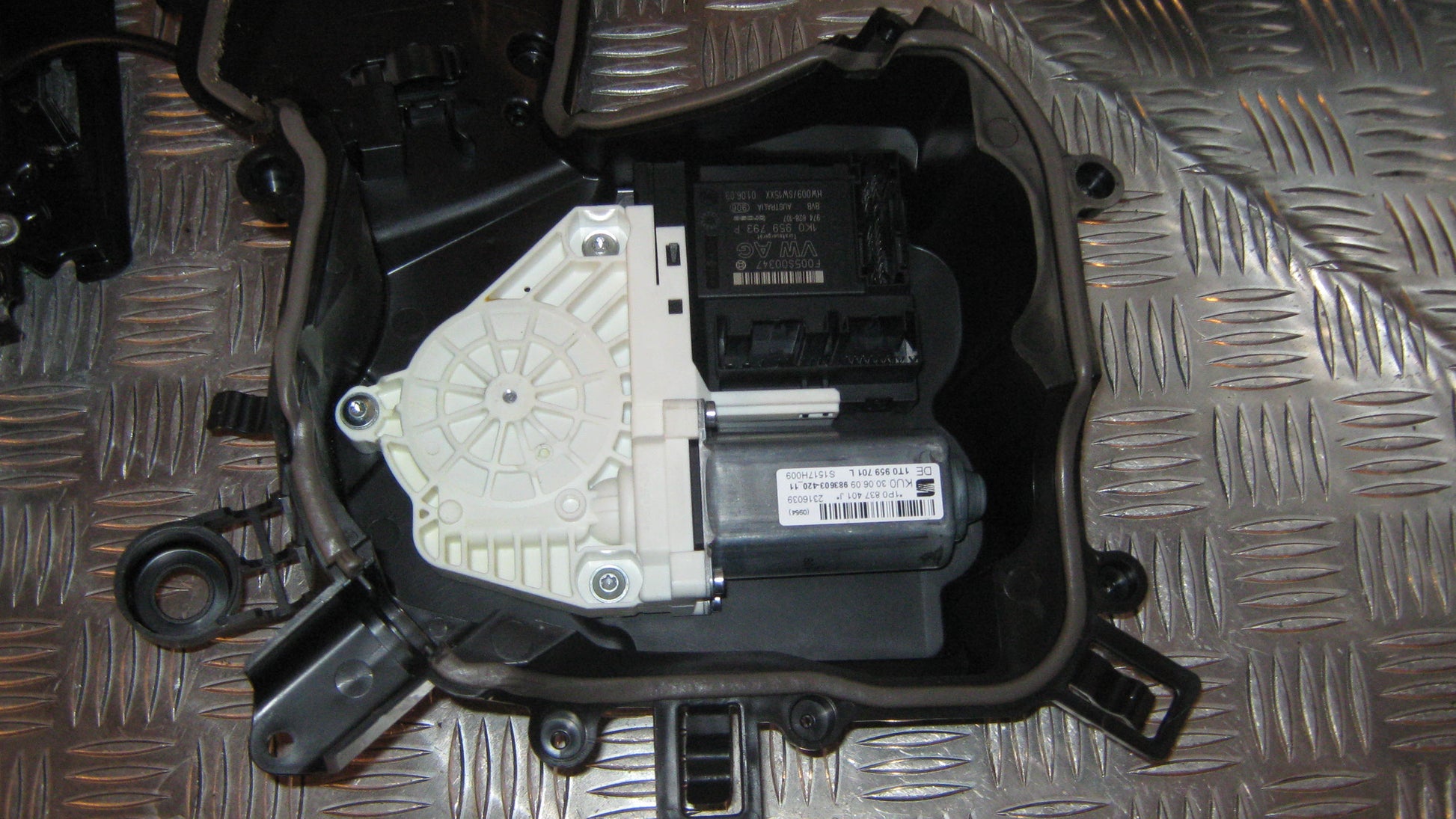 Seat Leon 1P Rudemotor - Rudehejs Med OEM Nr. Ophugger Fra Seat Ophugger