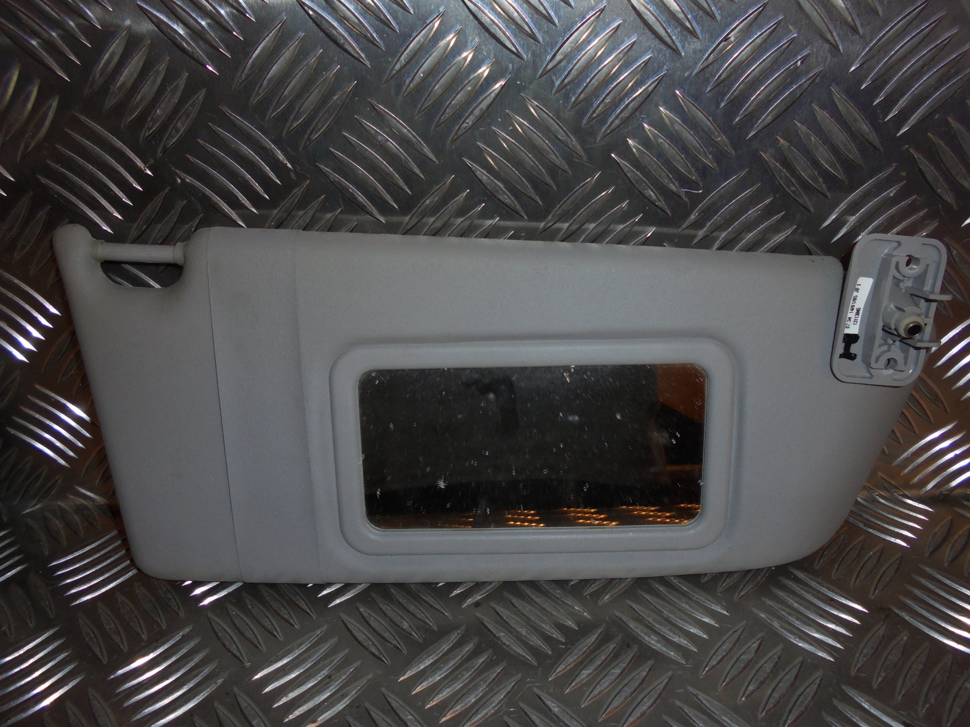 Opel Astra H Solskærm Med OEM Nr. Ophugger Fra Opel Ophugger