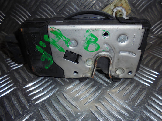 Opel Astra H Dørlås Med OEM Nr. 13128112 Fra Opel Ophugger