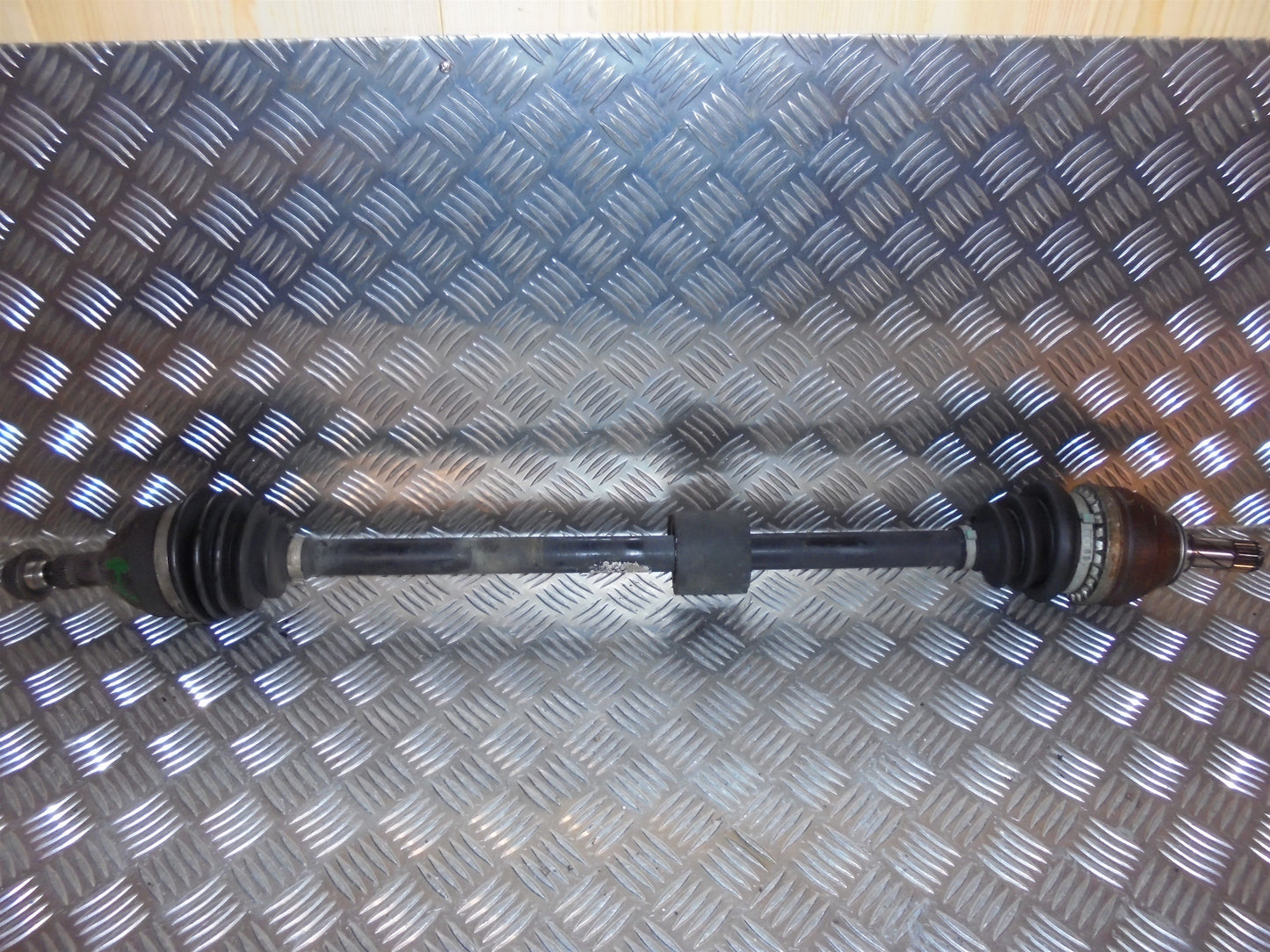 Opel Astra H Trækaksel For H Med OEM Nr. Ophugger Fra Opel Ophugger