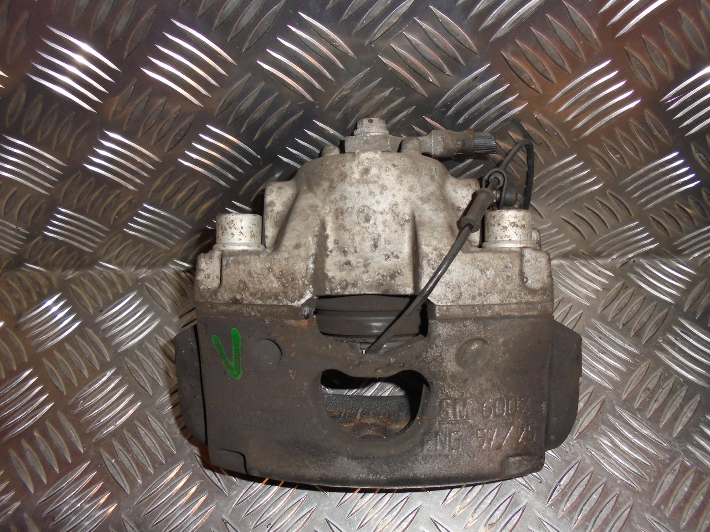 Opel Vectra C Bremsekaliber VF Med OEM Nr. GM6002 Fra Opel Ophugger