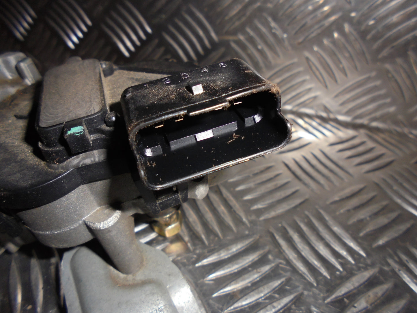 Renault Megane 2 Viskermotor Med OEM Nr. 53555602 Fra Renault Ophugger