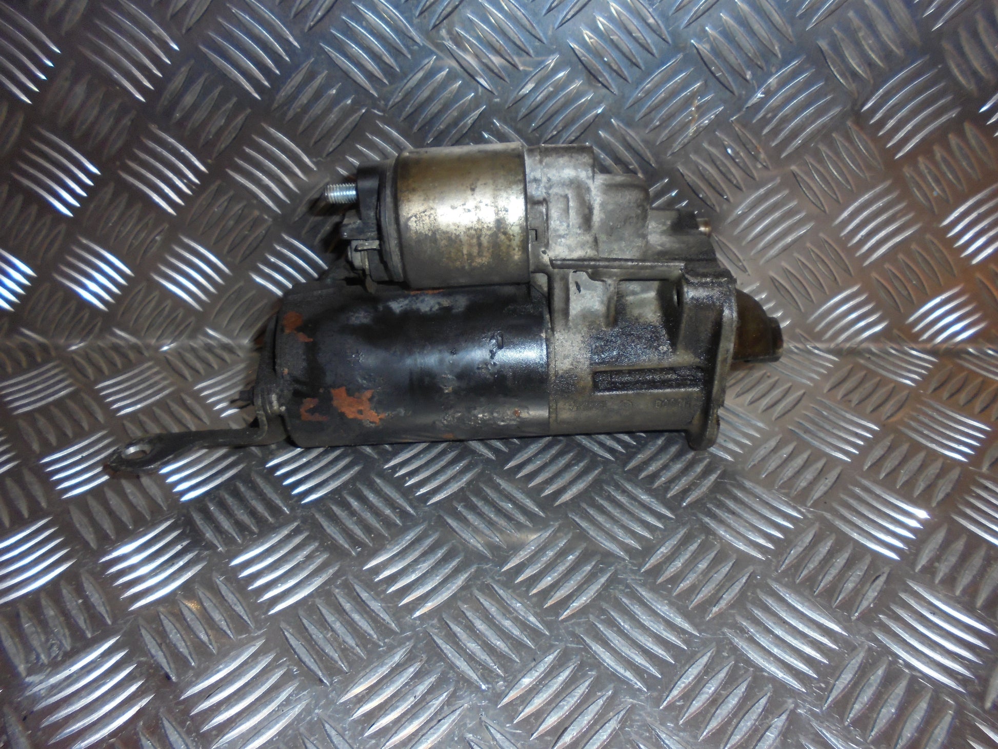 Volvo 850 Starter Med OEM Nr. Ophugger Fra Volvo Ophugger