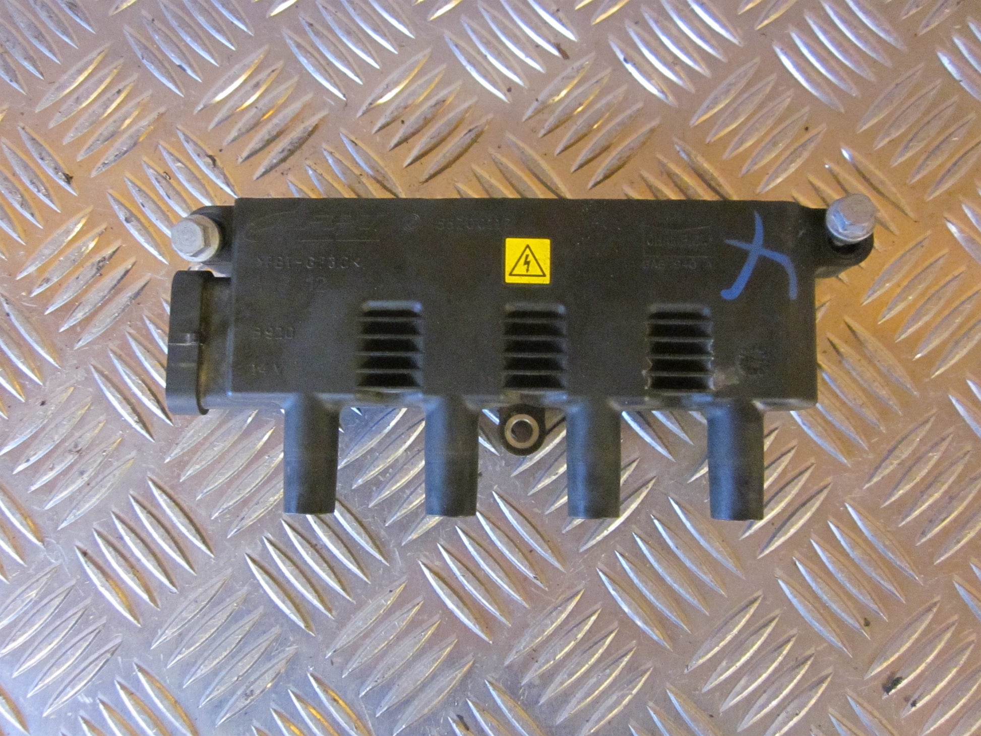 Ford Ka Tændspole El Med OEM Nr. 55200112 Fra Ford Ophugger