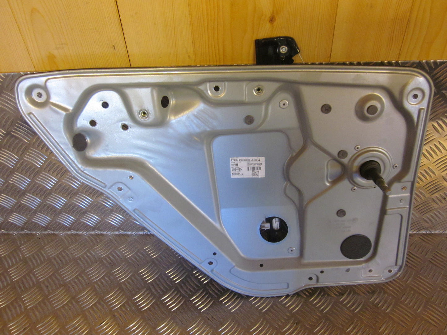 Skoda Fabia Rudemotor - Rudehejs Med OEM Nr. 6Y0837449 Fra Skoda Ophugger