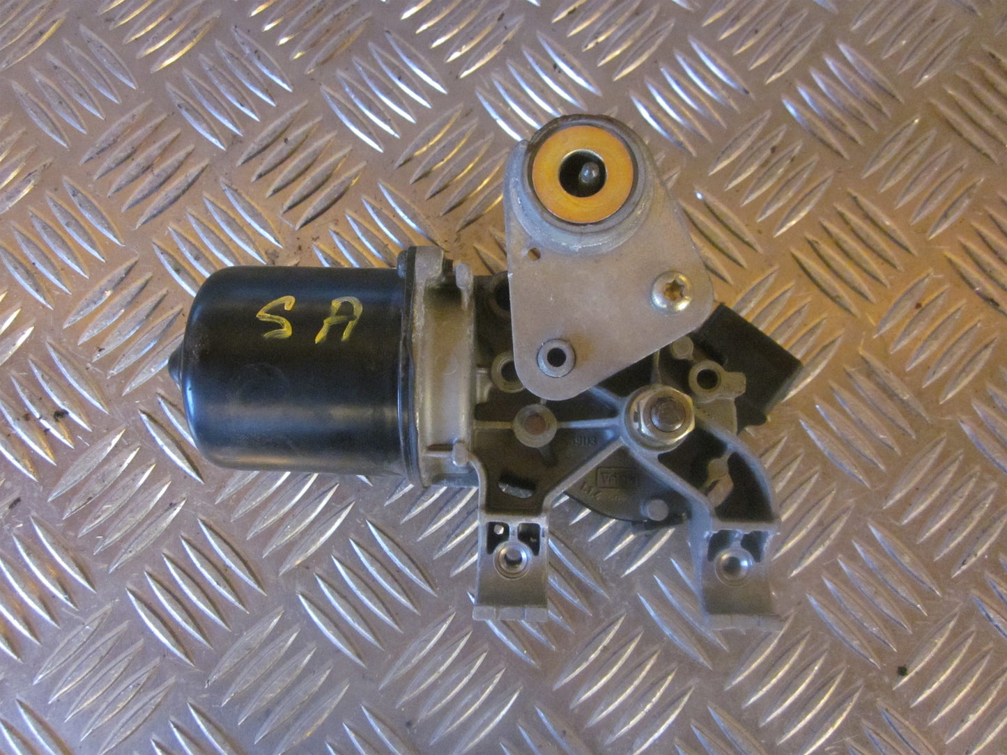 Citroen C3 Viskermotor Med OEM Nr. Ophugger Fra Citroen Ophugger