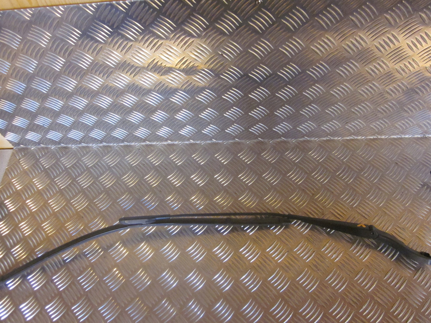 Mercedes A W169 Viskerarm Med OEM Nr. A1698200144 Fra Mercedes Ophugger