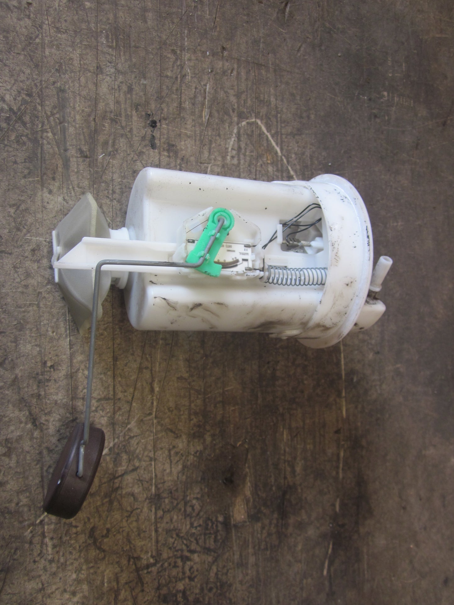 Peugeot 306 Benz/Brændstofpumpe El Med OEM Nr. Ophugger Fra Peugeot Ophugger