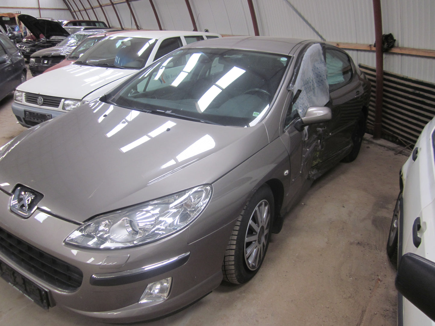 Peugeot 407 Pluk-Selv-Bil Med OEM Nr. Ophugger Fra Peugeot Ophugger