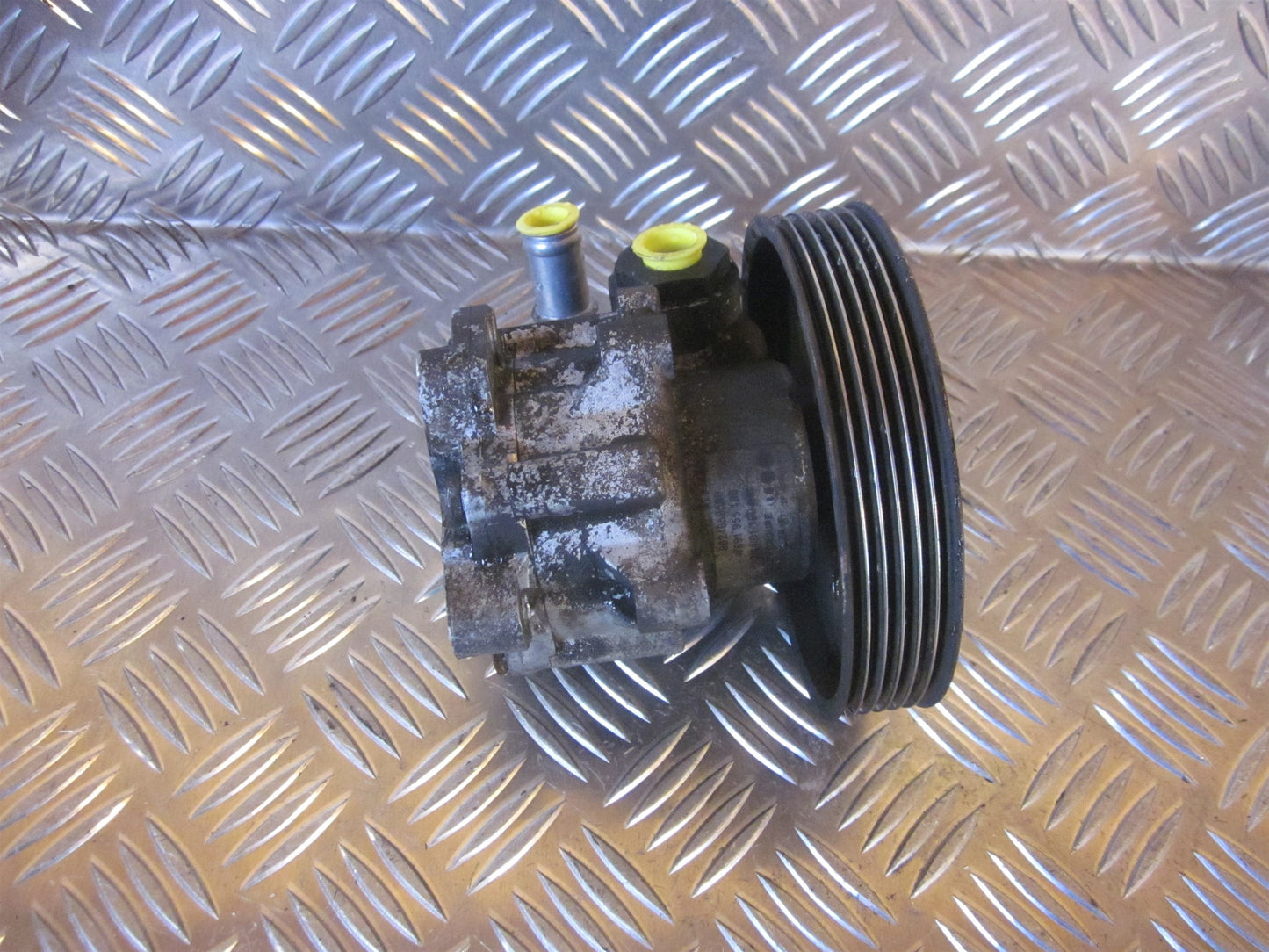 Citroen Jumpy Servopumpe Med OEM Nr. Ophugger Fra Citroen Ophugger