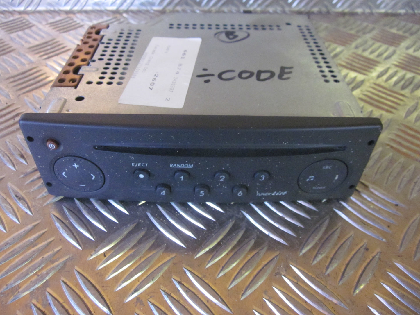 Renault Laguna 2 Radio M/Cd Med OEM Nr. Ophugger Fra Renault Ophugger